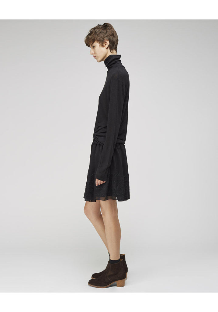 Lightweight Turtleneck