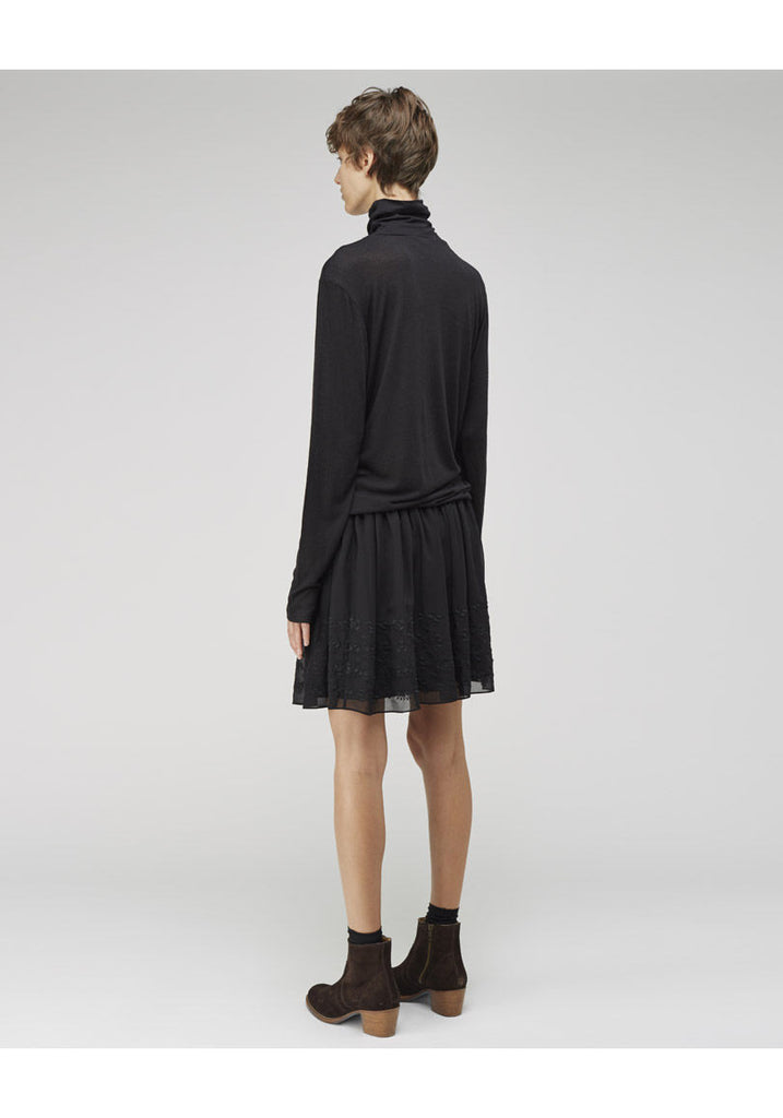 Lightweight Turtleneck