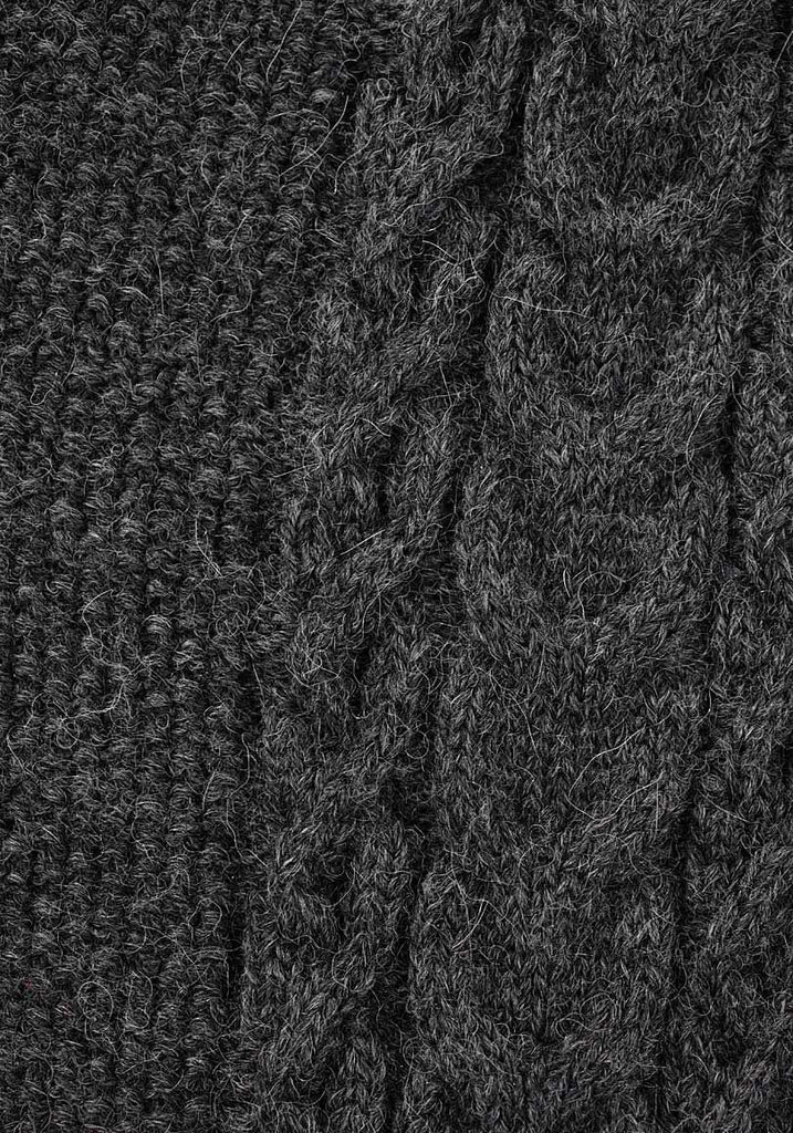 Sleeveless Stitch Cardigan