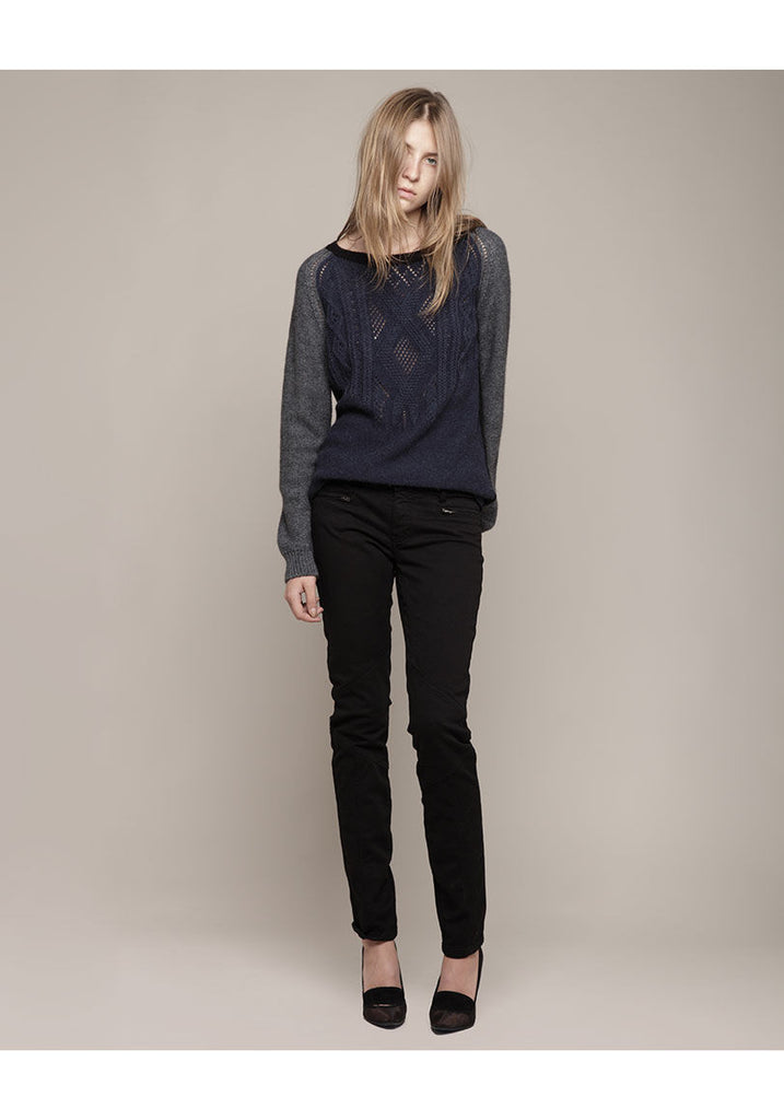 Zipper Pocket Skinny Jeans