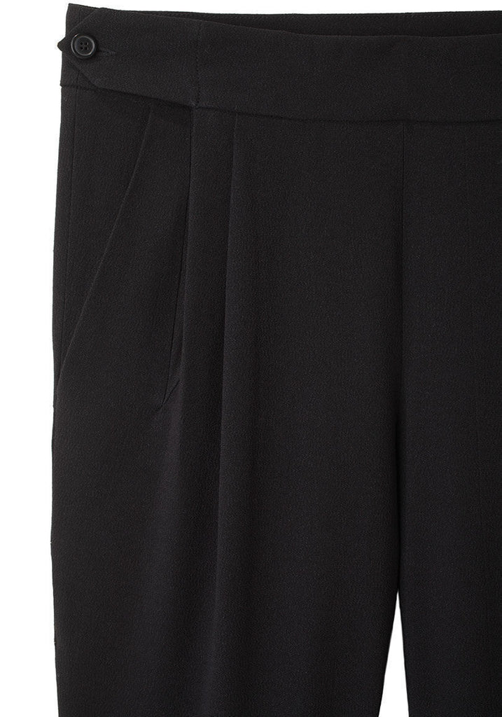 Tapered Crepe Pant