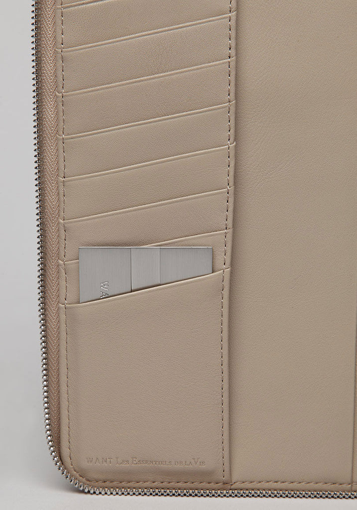 Narita iPad Zip Case