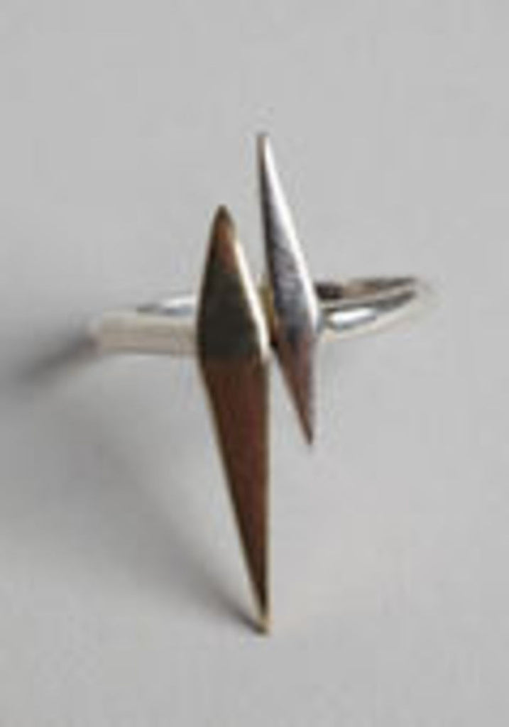 Double Spike Ring