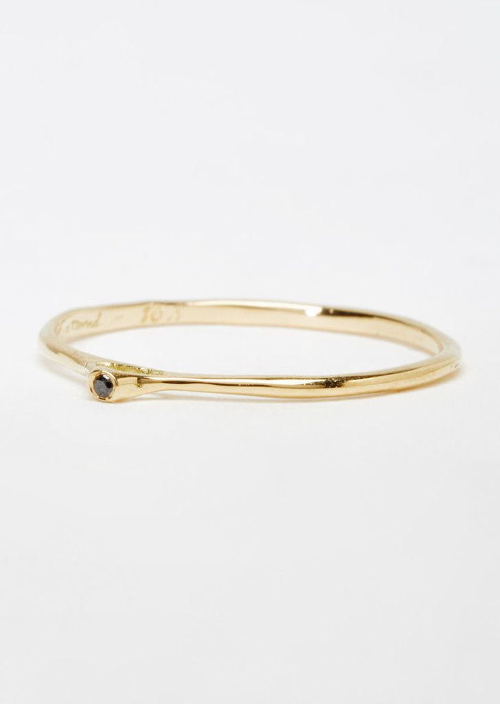 Tiny Point Black Diamond Ring