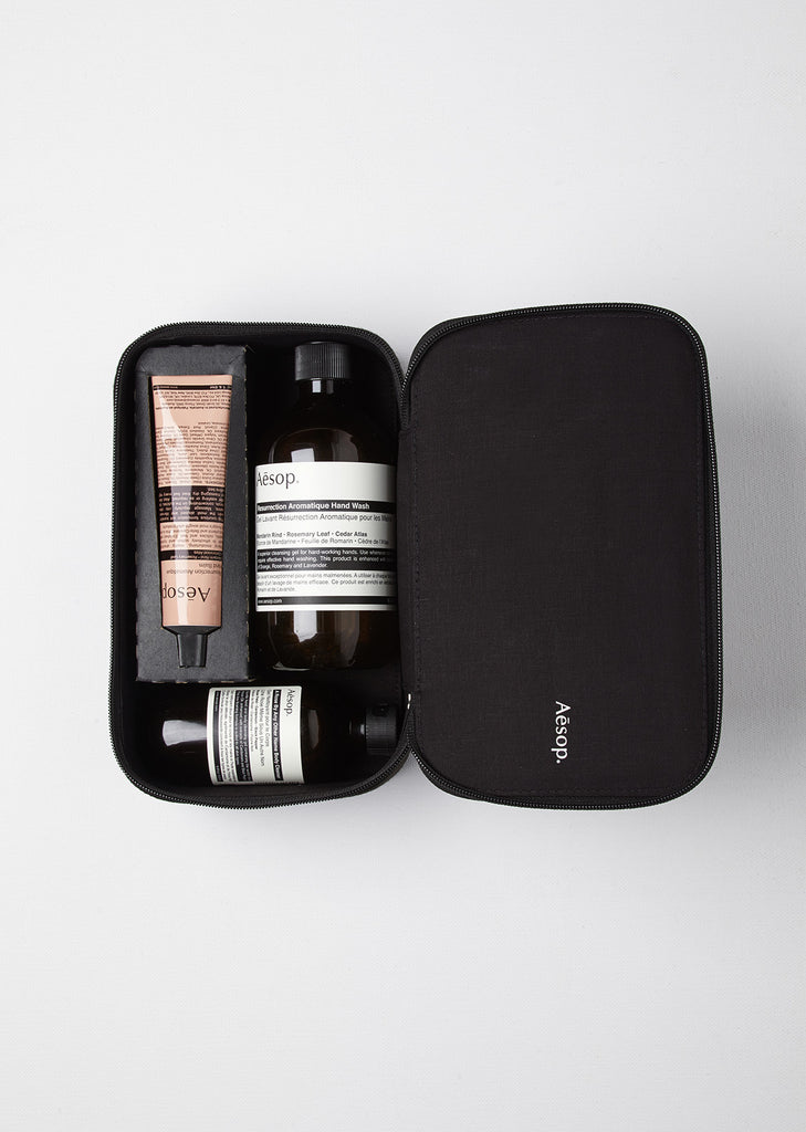 The Avid Explorer Gift Kit