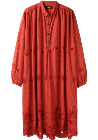 Queen Lace Dress