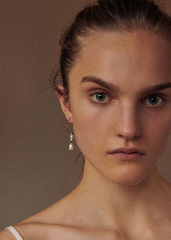 L'Eau Hoop Earring, Single