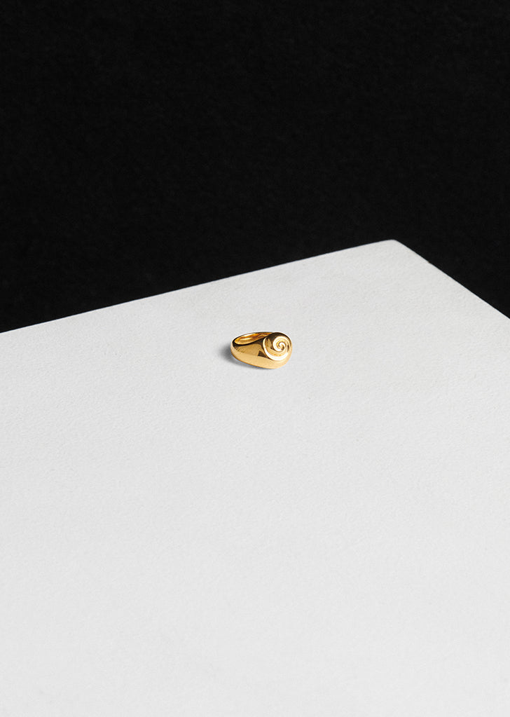 Gold Small Nautilus Ring