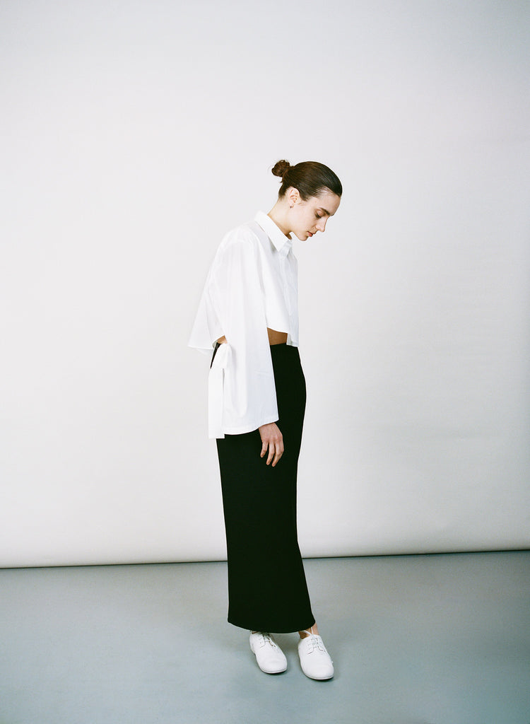 Gestures — Beatriz