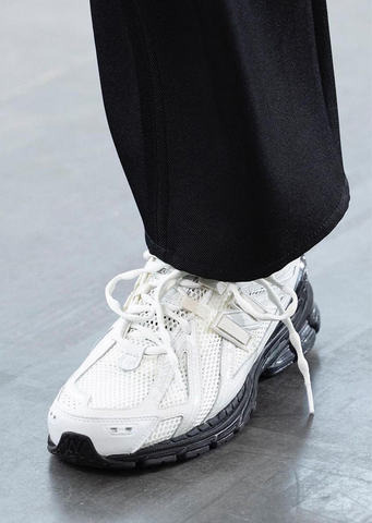 New Balance 1906 White Black La Gar onne