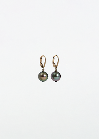 Momo Pearls White Gold Earrings
