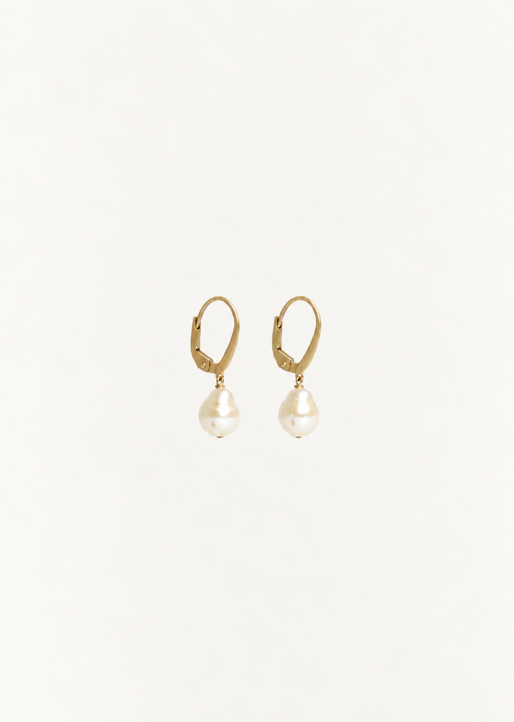 Momo Fresh Water Pearls Earrings