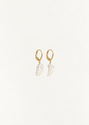 Momo Fresh Water Grey Flat Pearls Earrings
