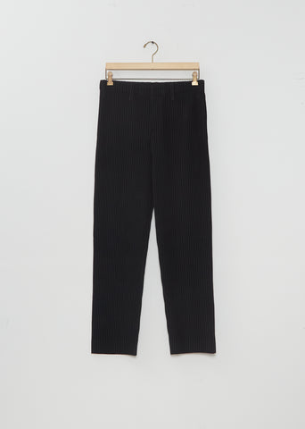 Pleated Basic Trouser — Black