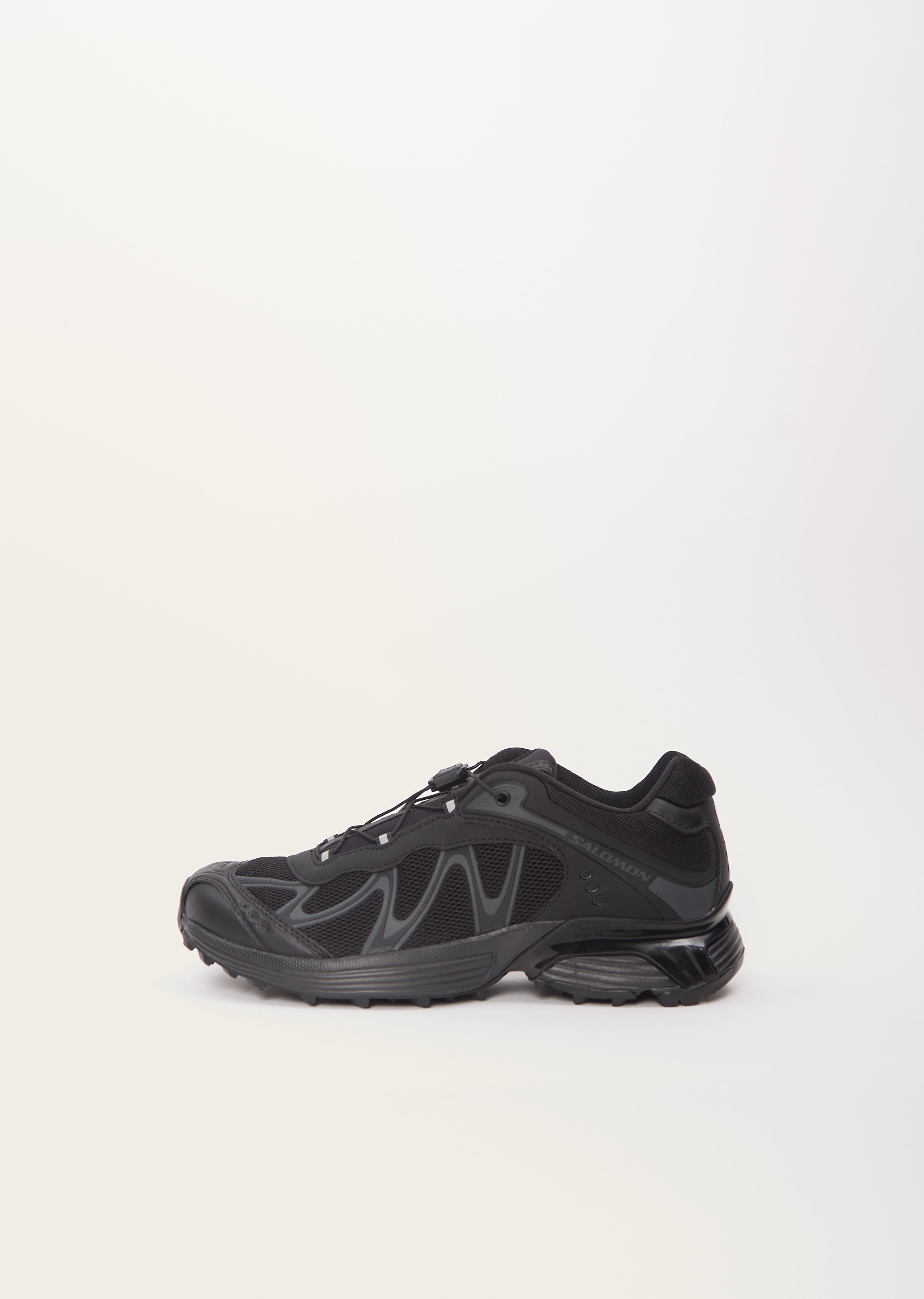 SALOMON black XT-whisperレディース スニーカー 23.5 XT-WHISPER 黒 | スニーカー – サロモン公式オンラインストア