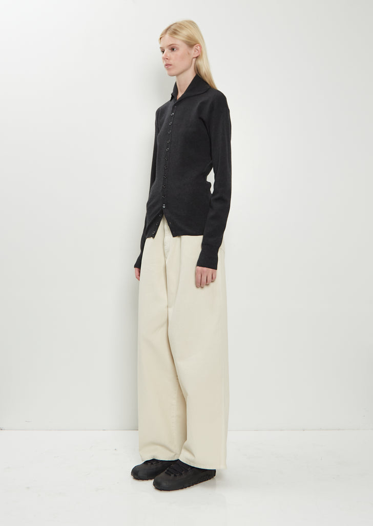 Buttons Fitted Wool Cardigan