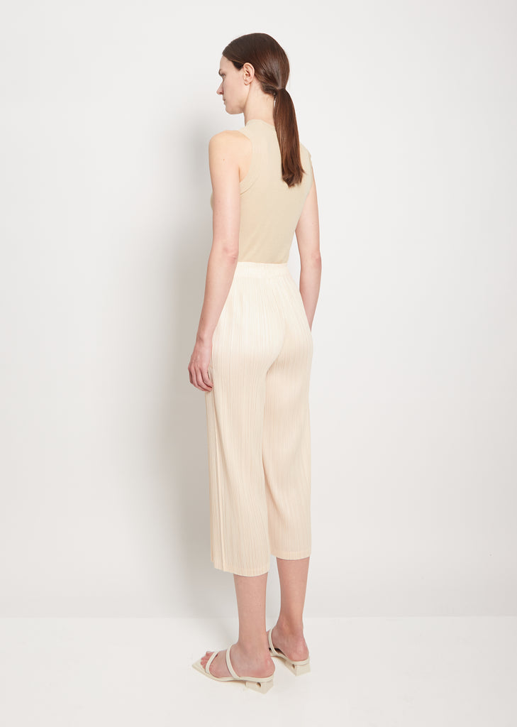 Pleated Wrap Front Pant