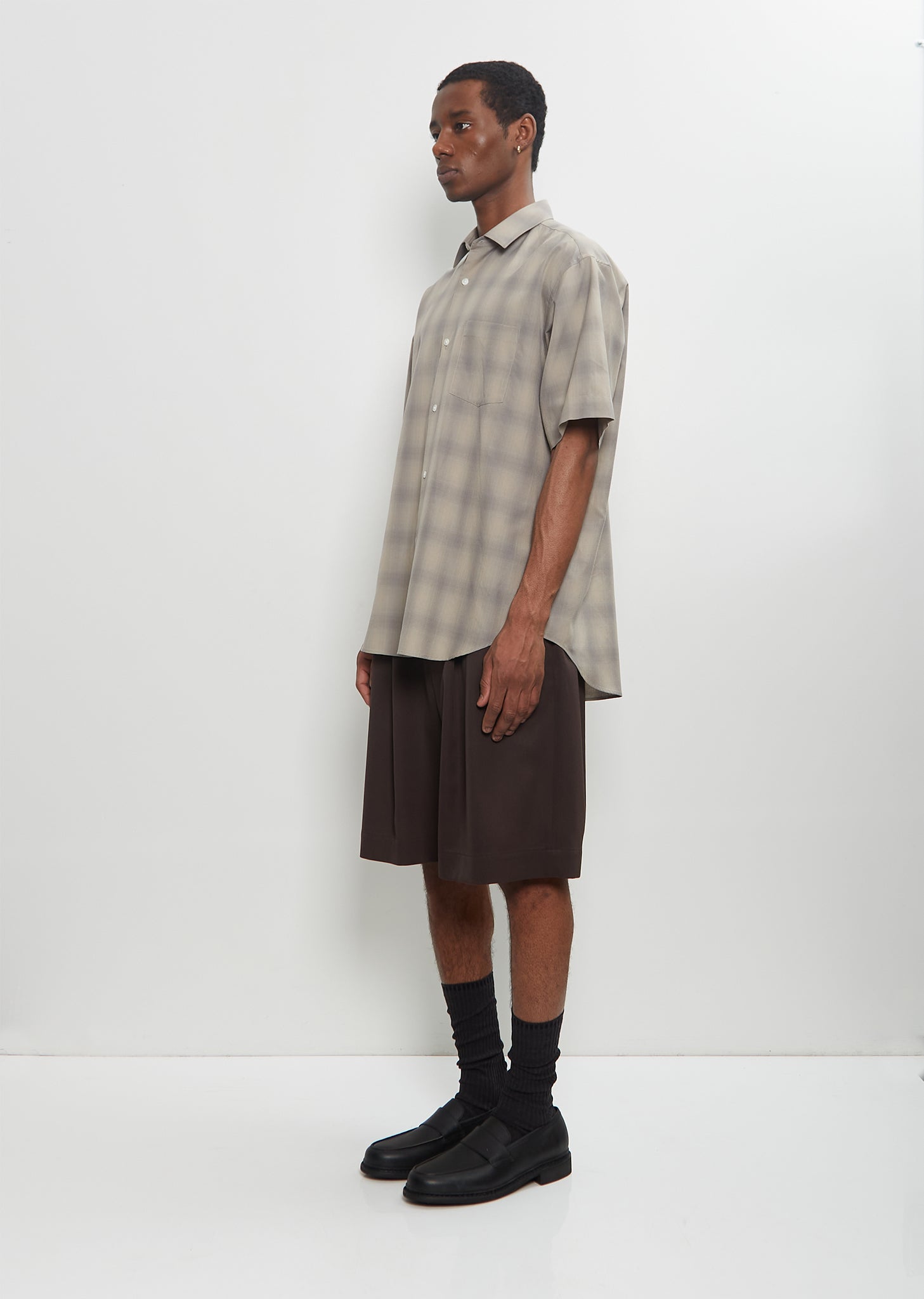 Wide Easy Short Trousers — Grey Khaki – La Garçonne
