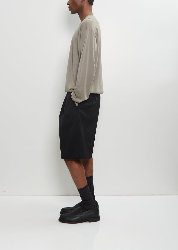 Wide Easy Short Trousers — Black