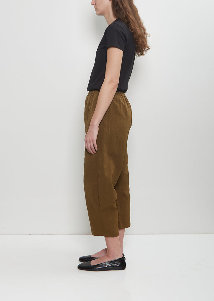 Technical Linen Curved Pull On Pant — Khaki Green