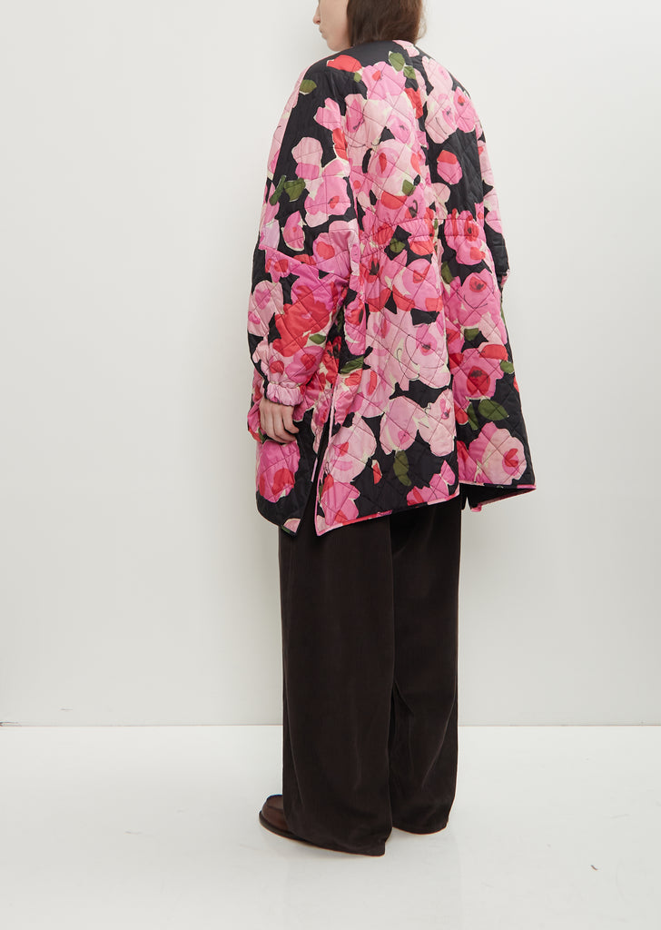 Sungjin Recycled Poly Reversible Cape — Pink / Black