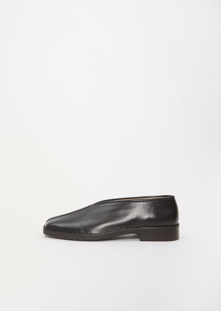 Flat Piped Slippers — Dark Chocolate