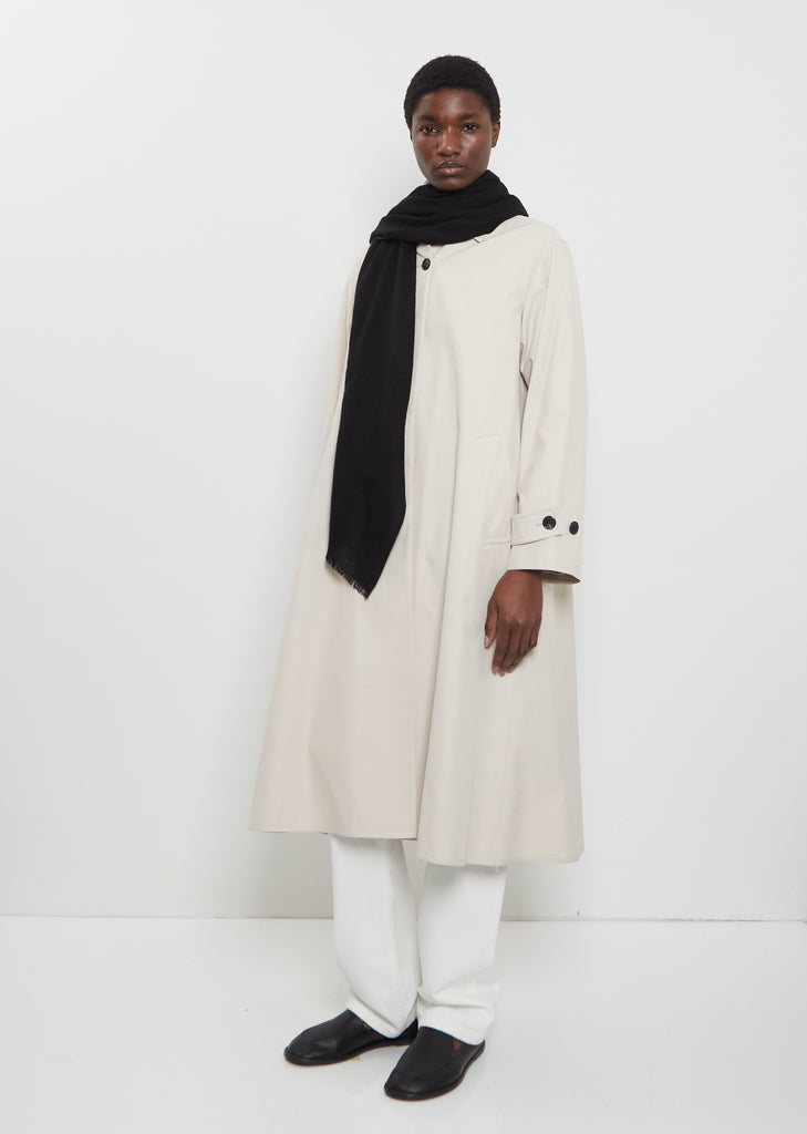 Kiri Cashmere Stole — Black