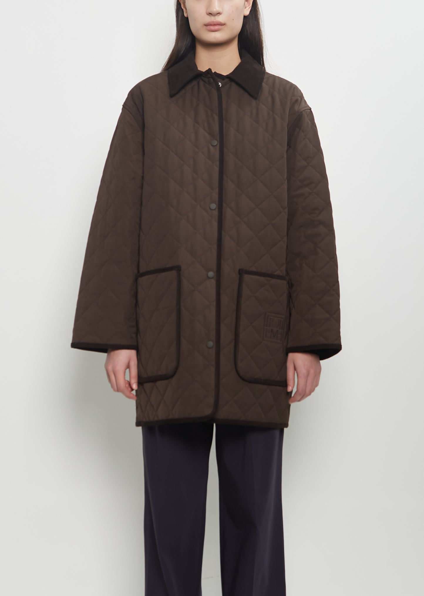 【TOTEME】quilted organic cotton padded ジャケット Quilted jacket black – TOTEME