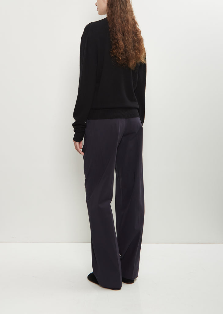 Classic Cashmere Crew Knit