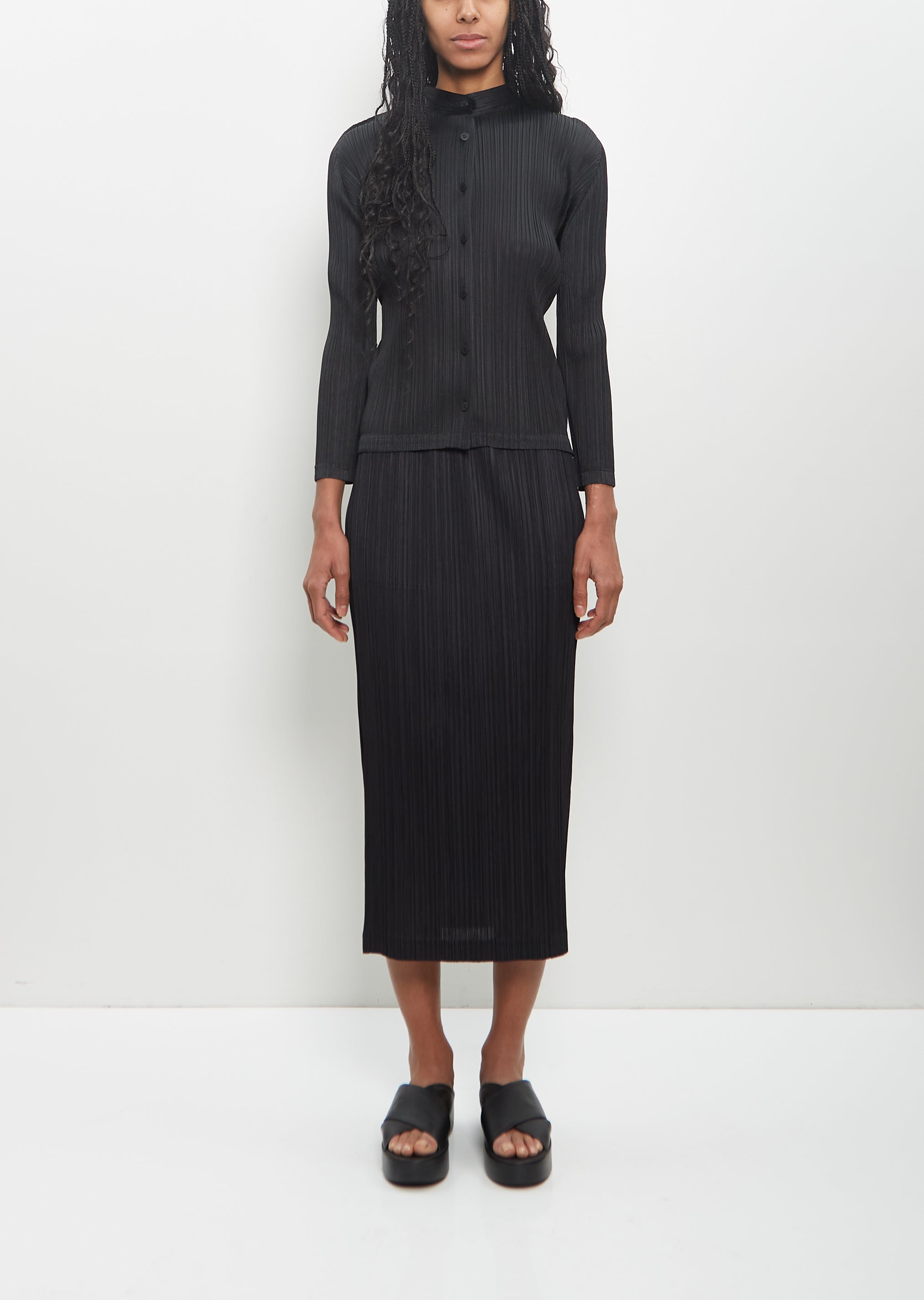 Pleats Please Issey Miyake – La Garçonne Pleats Please Issey Miyake – La Garçonne