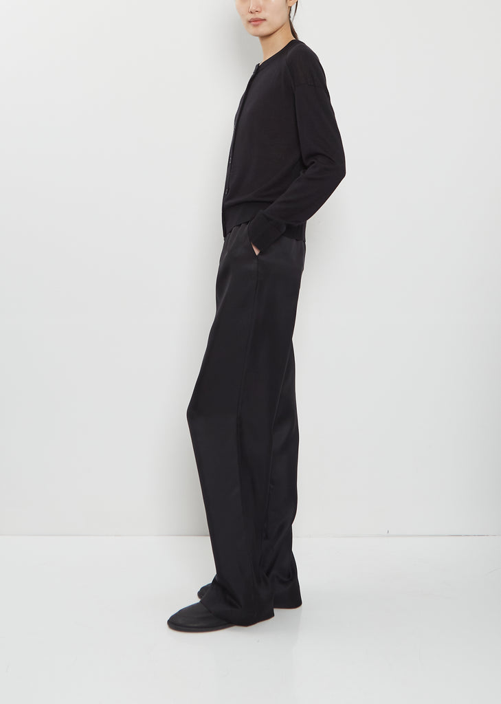 Kita Fine Cashmere Cardigan — Black