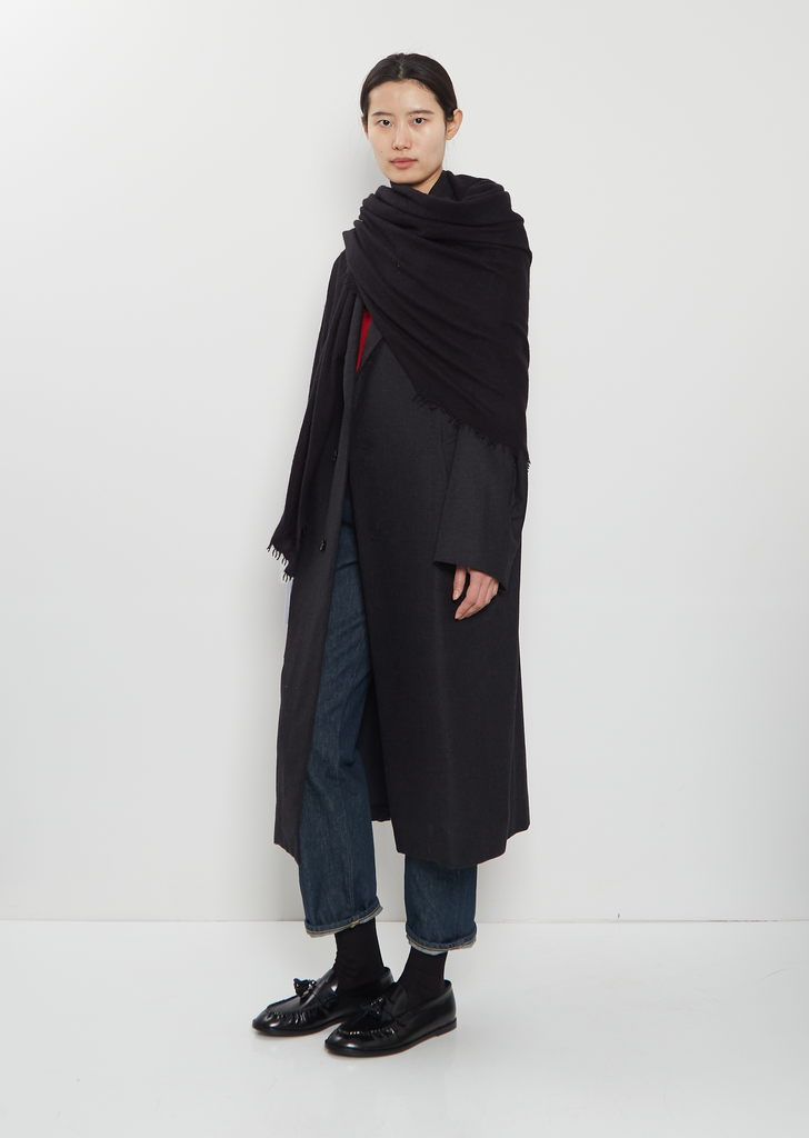 Fuzzy Feutre Cashmere Shawl — Black