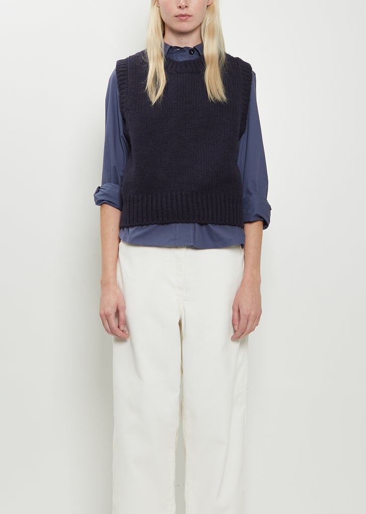 Chunky Pullover Merino Wool Vest — Rich Navy