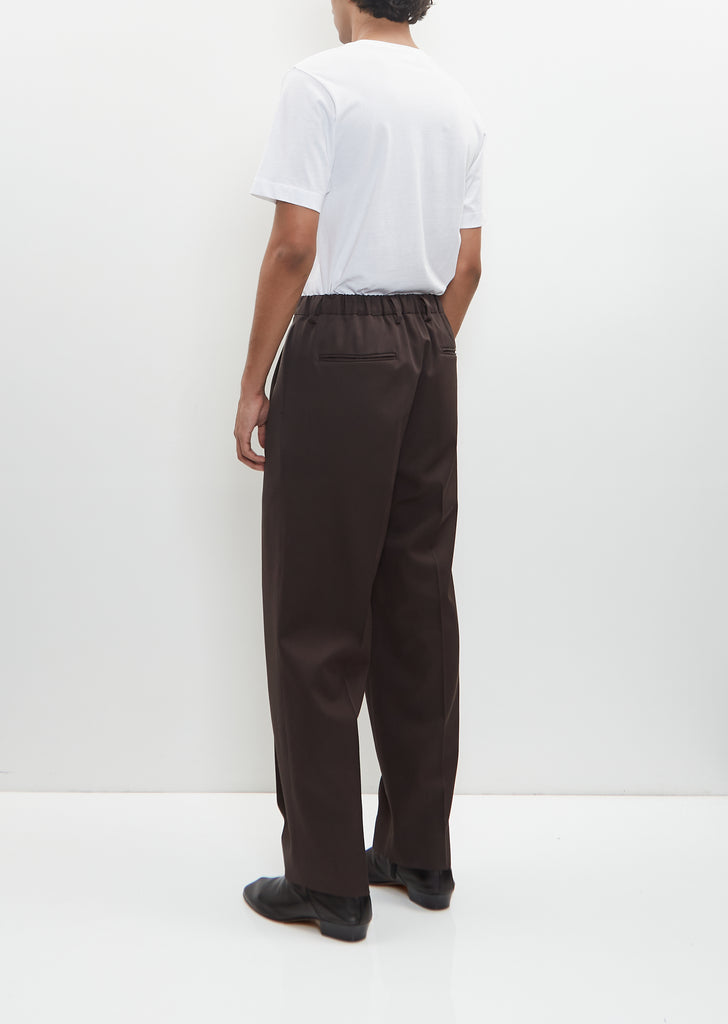 Two Tuck Easy Trousers — Grey Khaki