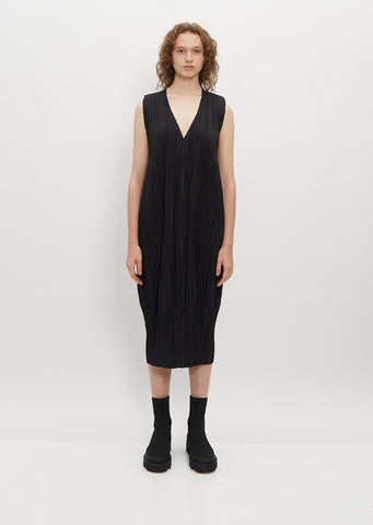 Pleated Fitted Hem Dress