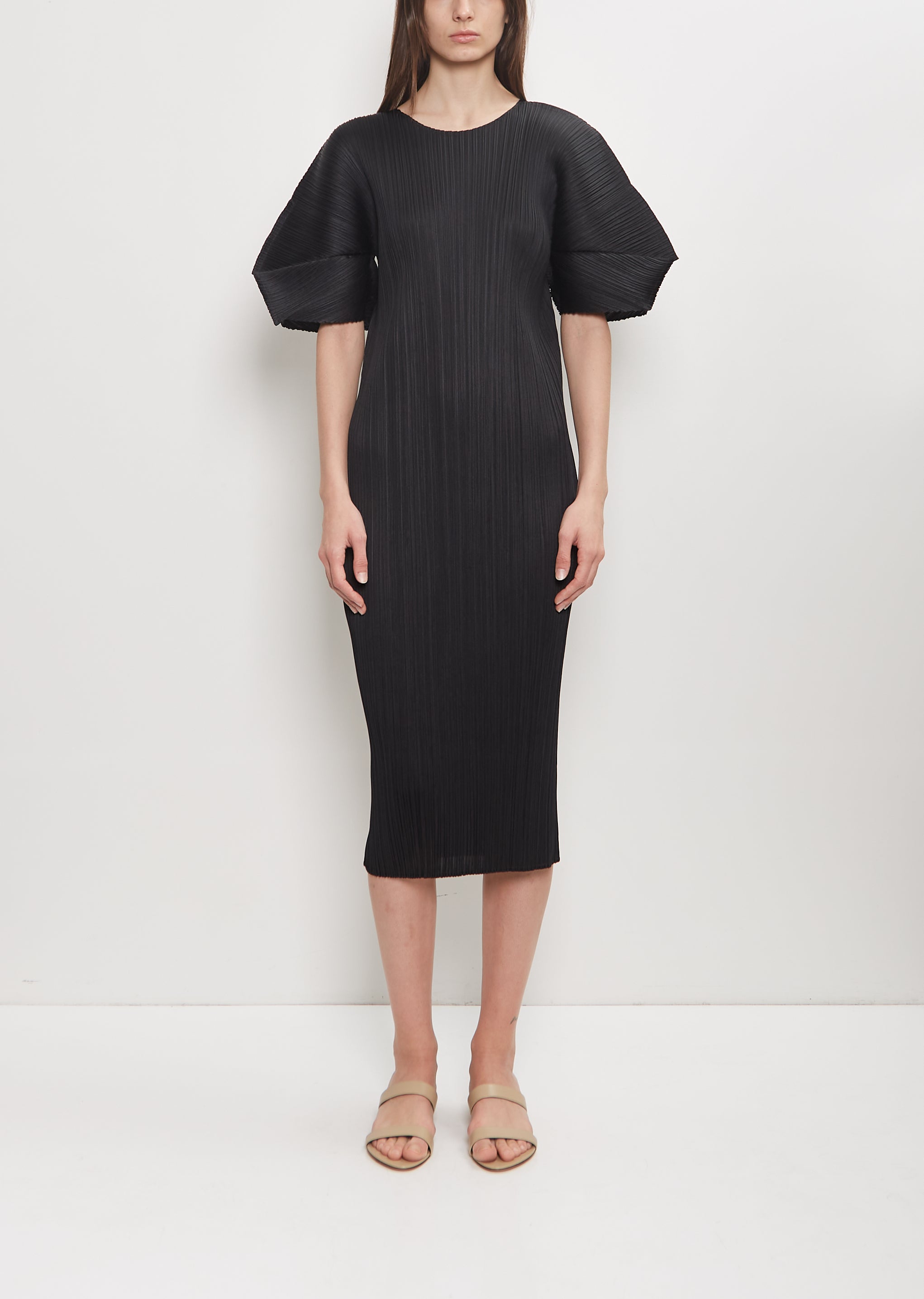 Pleats Please Issey Miyake – La Garçonne Pleats Please Issey Miyake – La Garçonne