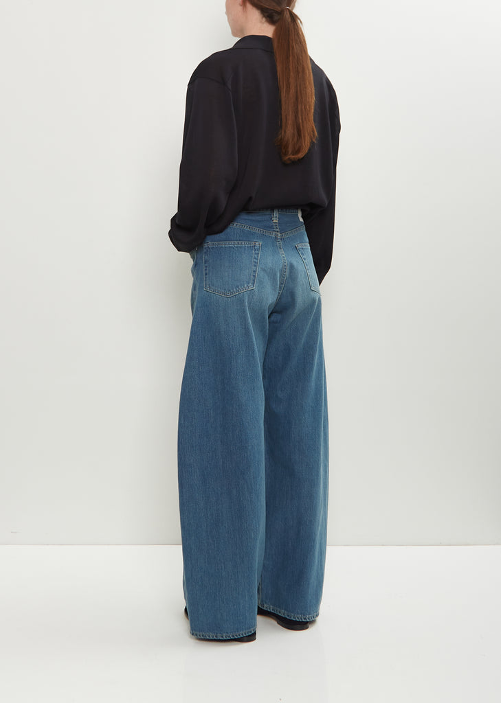 Deformation Wide Denim Jeans — Indigo
