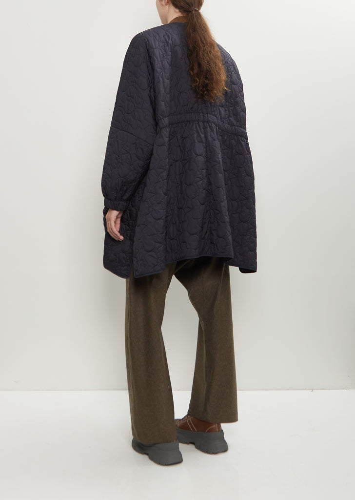 Sungjin Recycled Poly Reversible Cape — Navy / Hazel