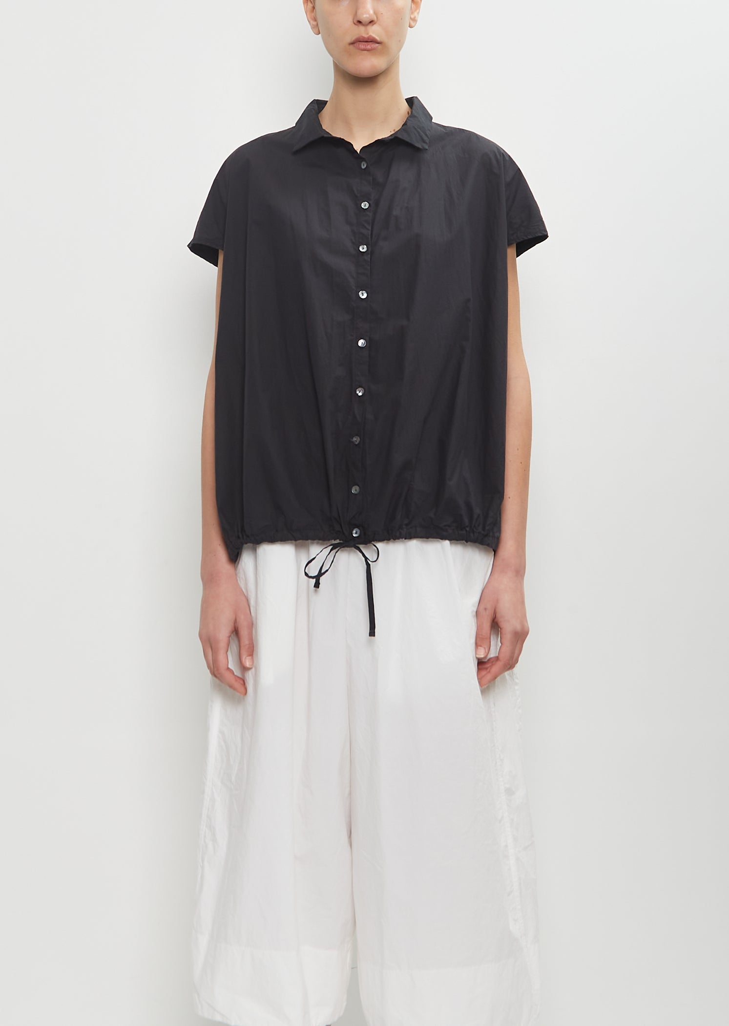 Tissue Cotton Short Sleeve Shirt — Black – La Garçonne