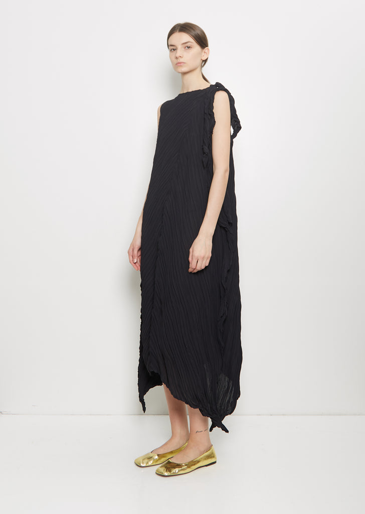 Wrinkled and Twisted Dress