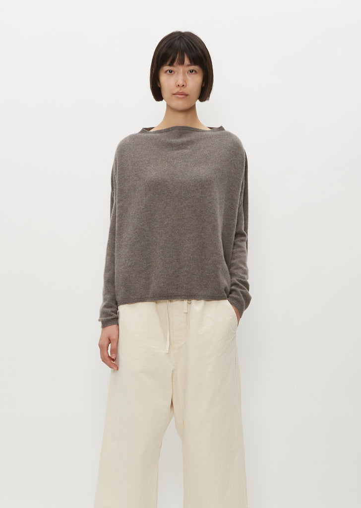 Boatneck Cashmere Sweater — Grey