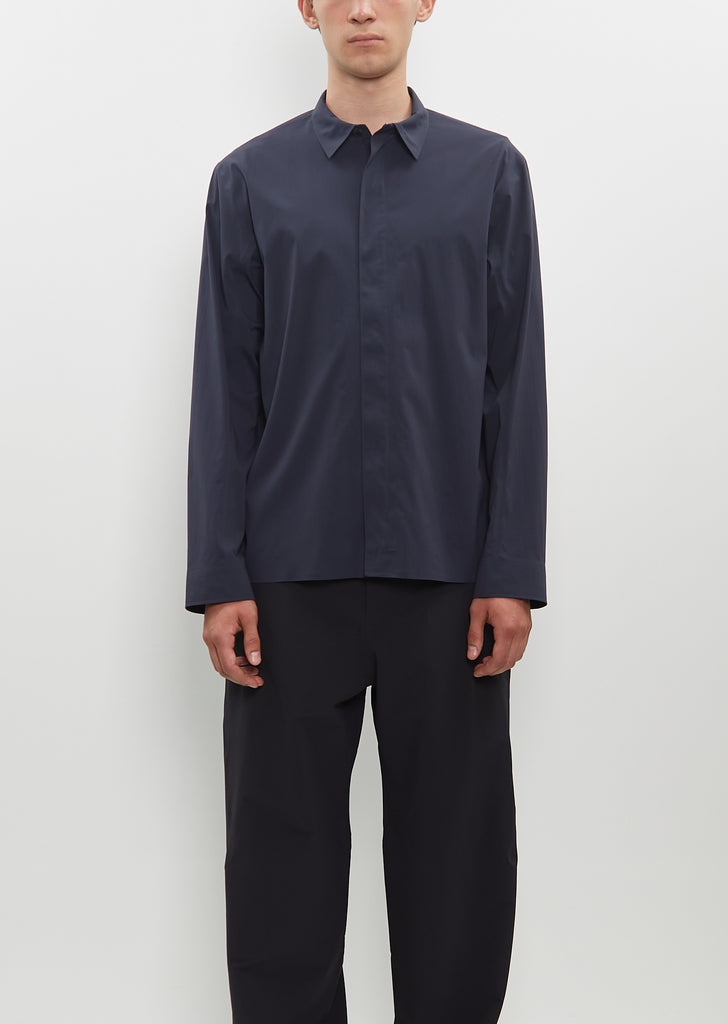 Metry LS Shirt — Black Sapphire