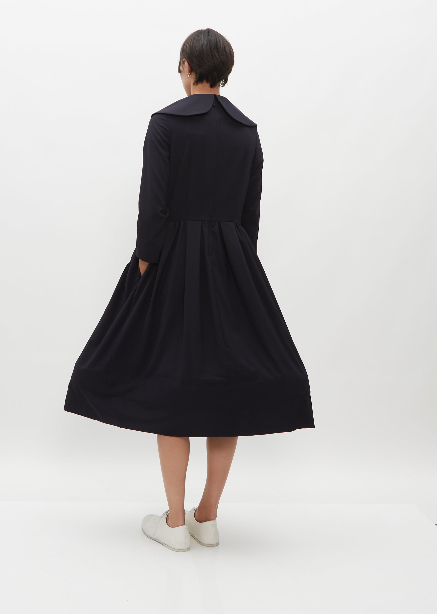 Oversized Collar Wool Dress La Garonne Oversized Collar Wool Dress La Garonne