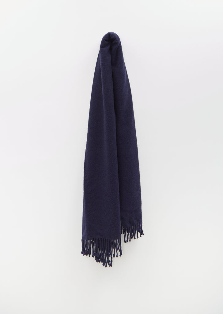 Arran Solid Stole — Navy