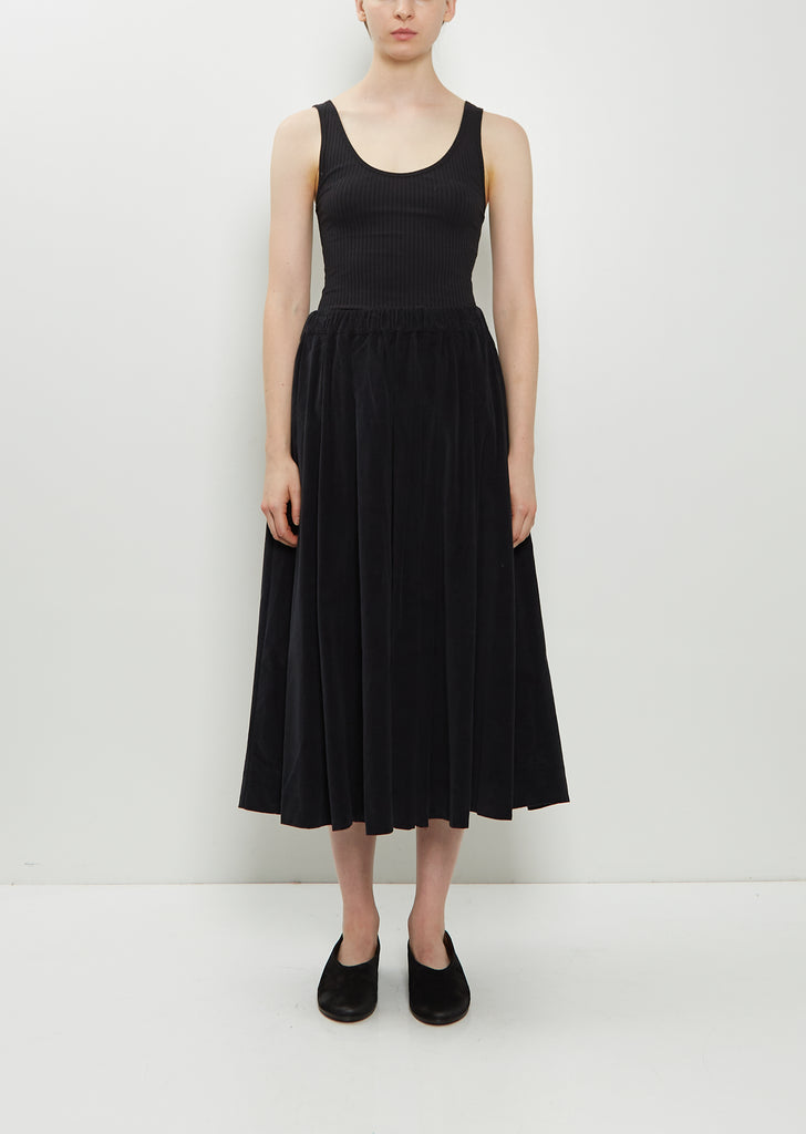 Pleated Stretch Cotton Long Skirt — Black