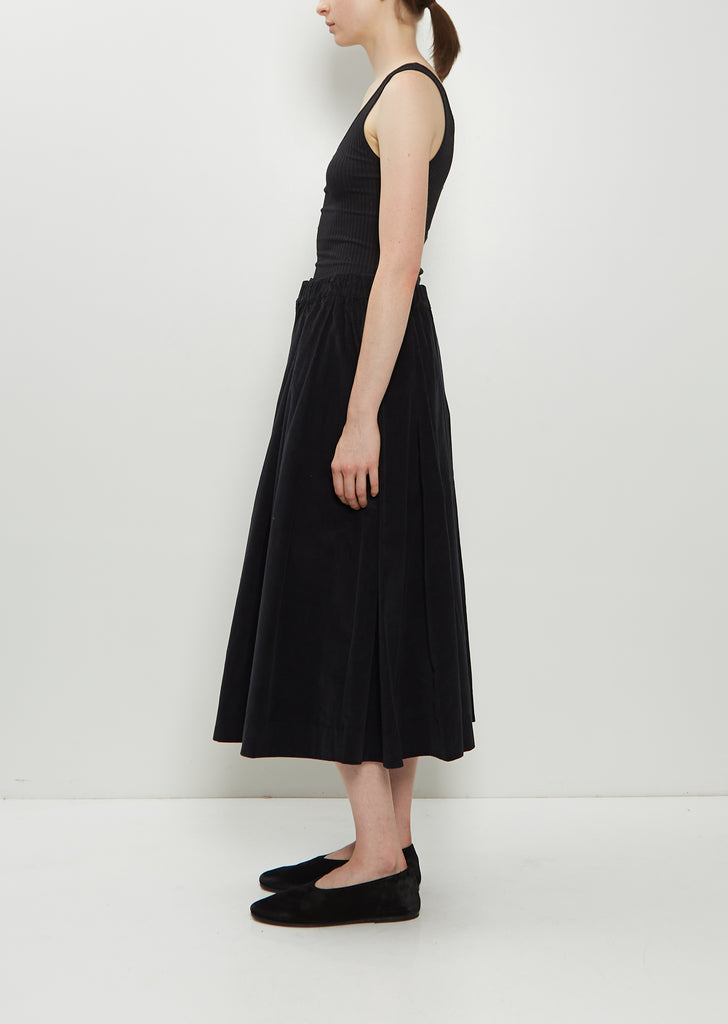Pleated Stretch Cotton Long Skirt — Black