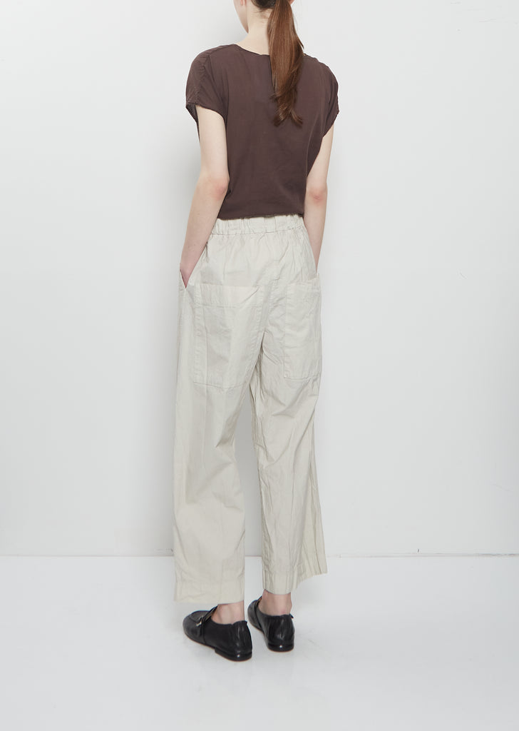 Compact Cotton Wide & Short Knee Pant — Pebble