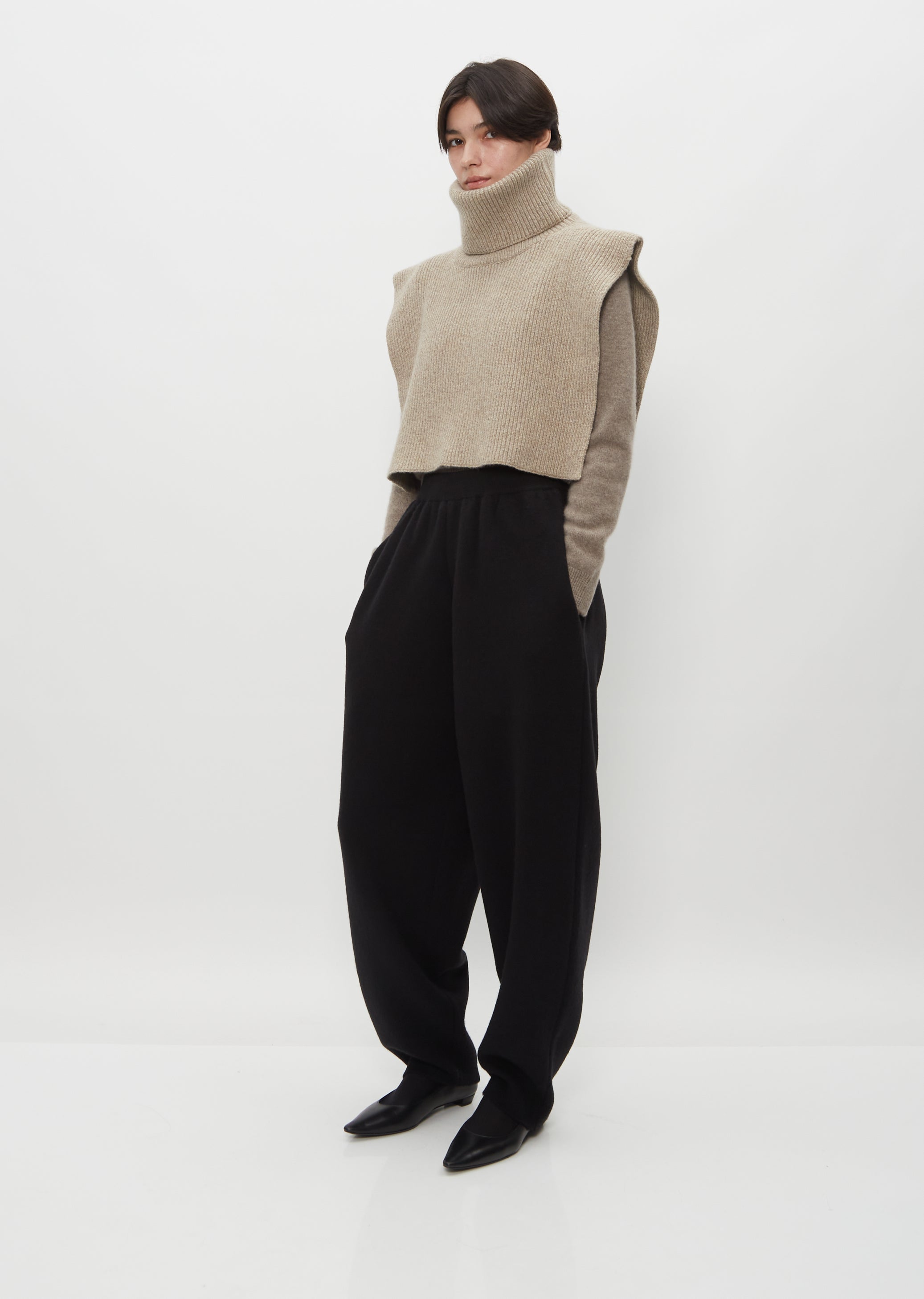 パンツ ETRO Woman Pants Black 115600551 100 Elisabetta Franchi Woman Smoking Pants with Side Slits