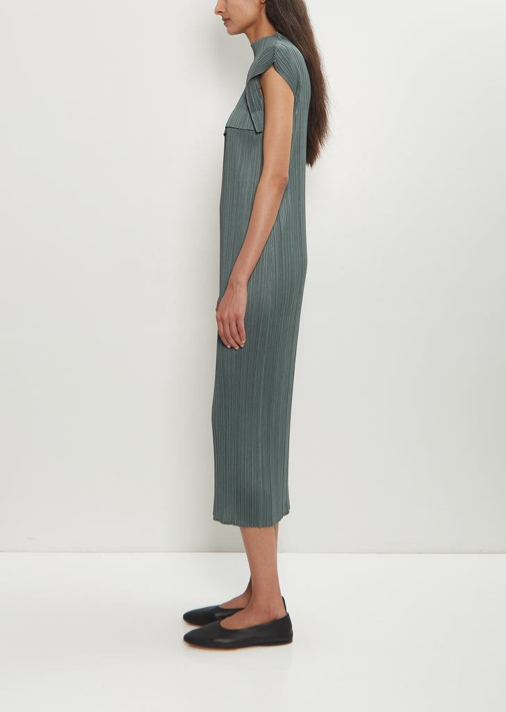 Layered Sleevess Dress