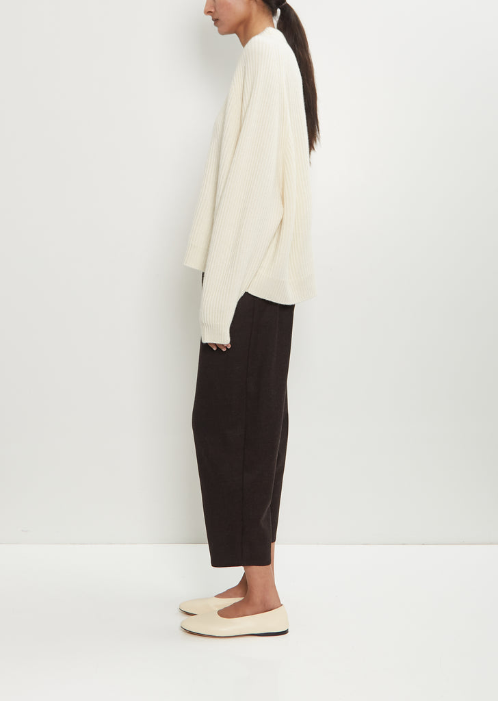 Cashmere Ribbed Raglan Sweater — Bone